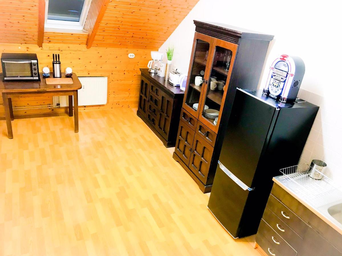 Casa20200: Spacious Near Berlin For Families And Businesses